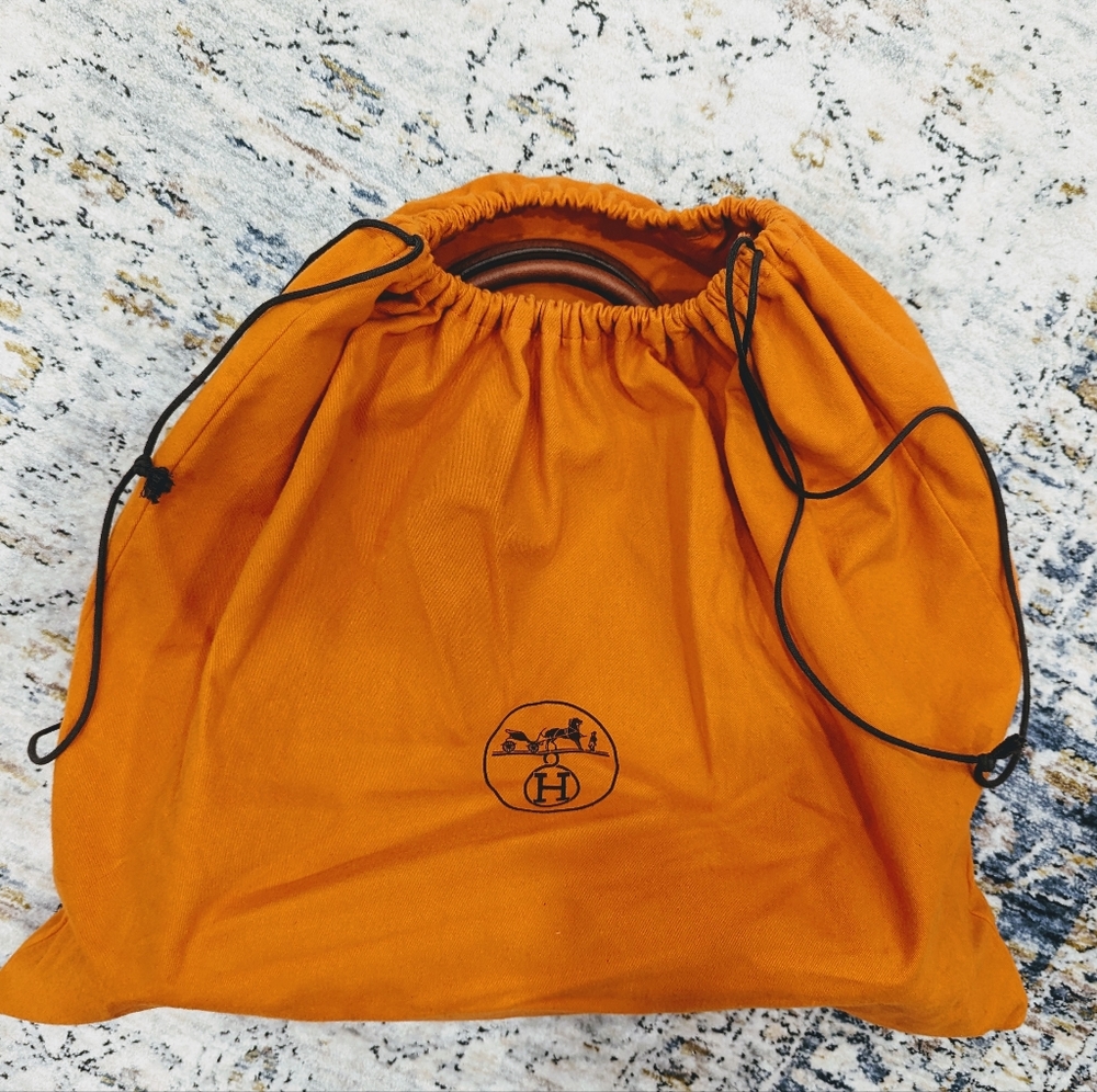 SOLD 1️⃣4️⃣5️⃣0️⃣ Hermes 🧡 Garden party tote!Excellent pre-loved condition - Picture 3 of 16